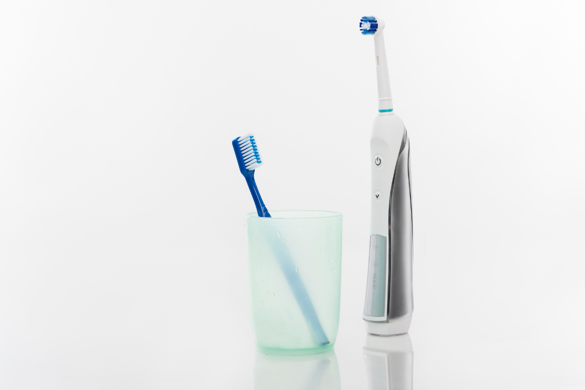 Electric Toothbrush or Traditional Toothbrush? River Valley Smiles