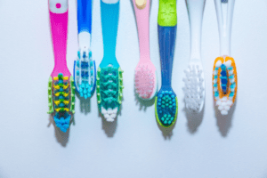 How to Choose the Right Toothbrush